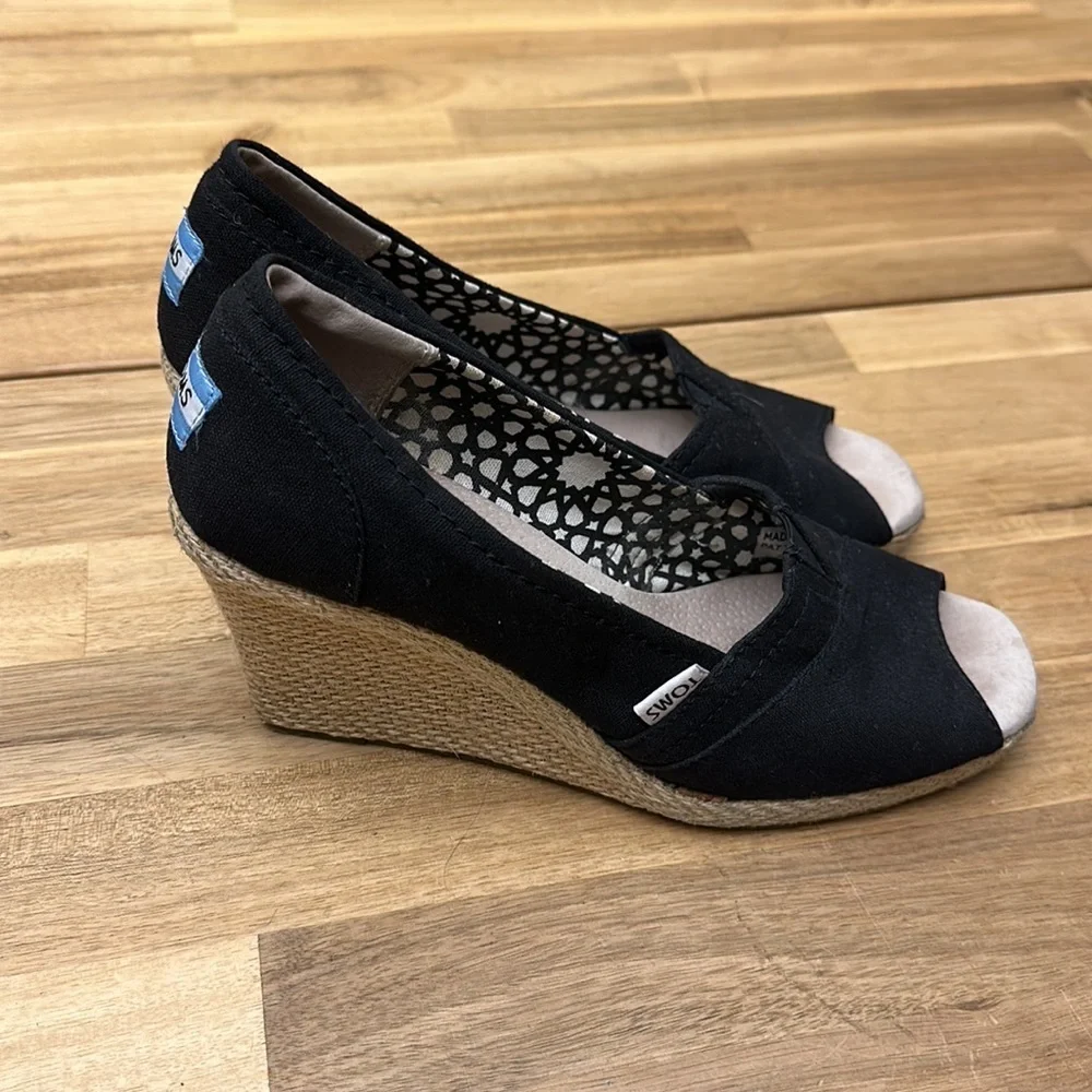 TOMS calypso canvas espadrille wedge